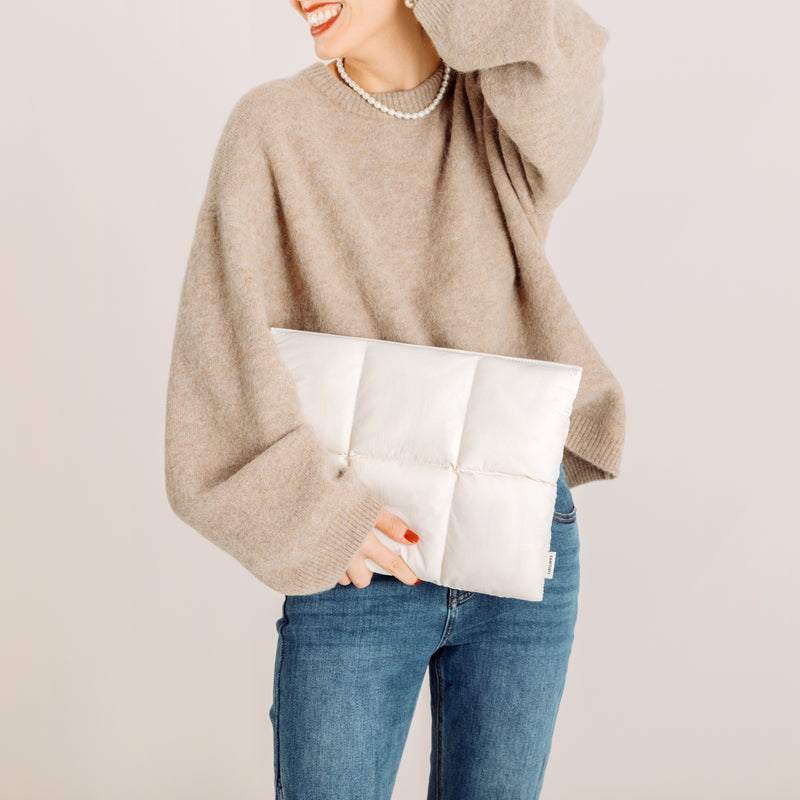 Puffy Tablet Sleeve Bag for iPad Pro 13 Inch /12.9 Inch & iPad Air 13 Inch M4 M3 M2 , Quilted Puffer Puff Tablet Carrying Case, Pillow Case for iPad Pro M4 M2 M1 2024-2018 with Magic Keyboard