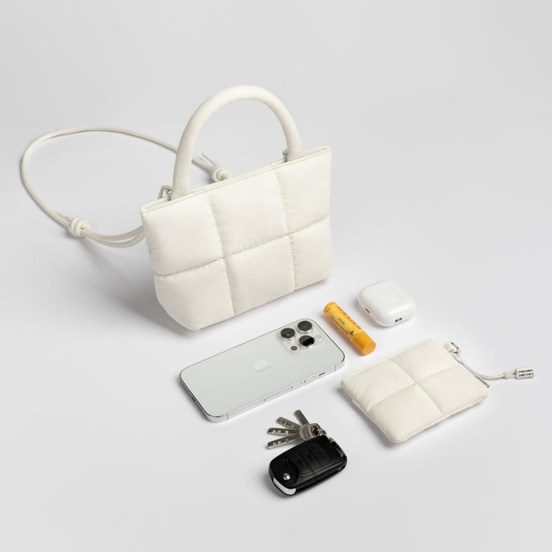 Stylish Puffy Top Handle Bag for Women, Cute Quilted Padded Purse for Daily Use, Small Lightweight Crossbody Bag with Adjustable Strap, Rice