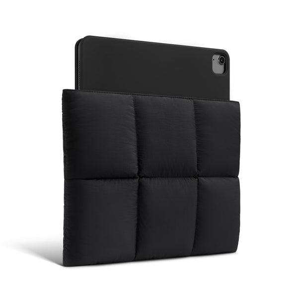 Comfyable Puffy 9-11 Inch Tablet Sleeve Bag Compatible for 11 Inch iPad Pro M4, iPad Air M3 2025 with Magic Keyboard, Quilted Puffer Tablet Carrying Case for Women Men, Black