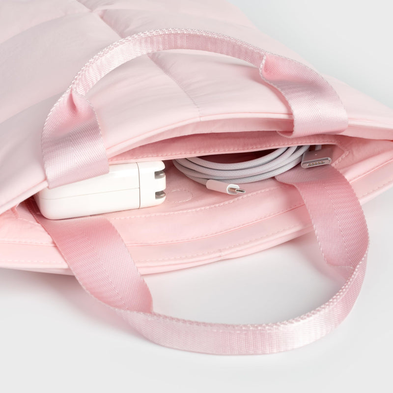 Puffy Laptop Sleeve 13 14 Inch, Quilted Puffer Laptop Carrying Case with Handle, Pillow Case Compatible for MacBook Air M4 2025, MacBook Pro M4 Pro/Max, Light Pink