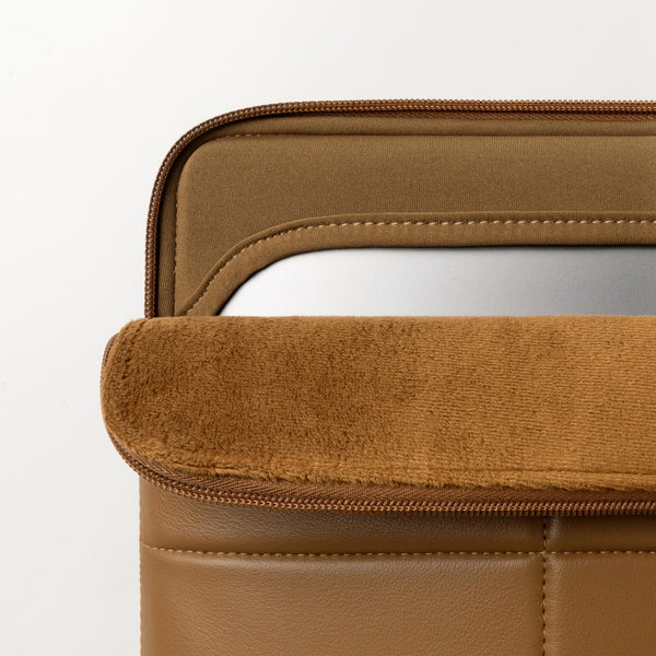 Comfyable Slim Laptop Sleeve 13 Inch 14 Inch Compatible for MacBook Air 13”, MacBook Pro 13-14 Inch M4 M3, Quilted Faux Leather Laptop Carrying Case, Brown